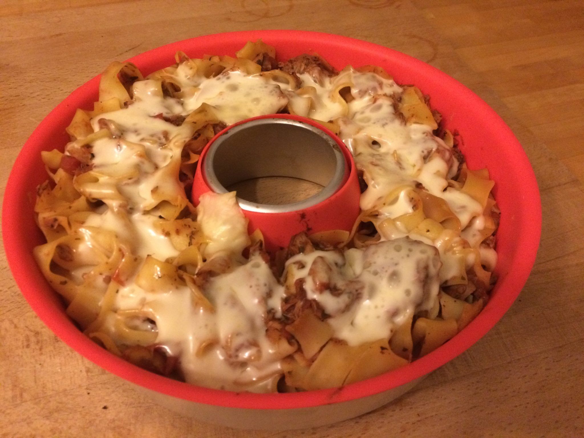 Thunfisch-Nudel-Auflauf aus dem Omnia Backofen