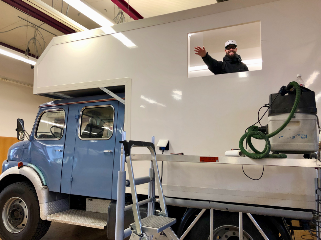 Fenster für Expeditionsfahrzeug